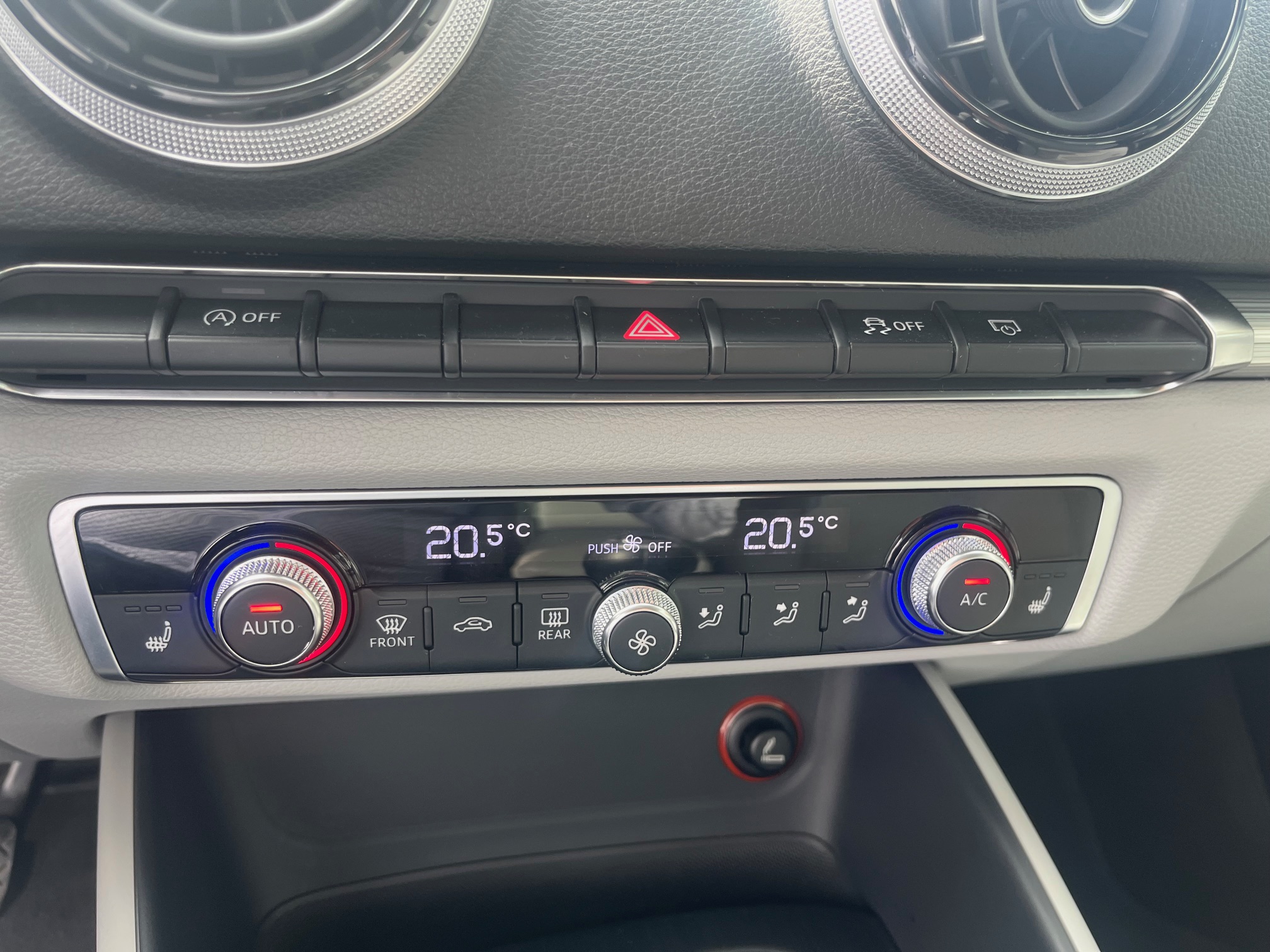 AUDI            A3 SPORTBACK
